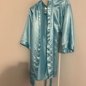 Baci Silk robe